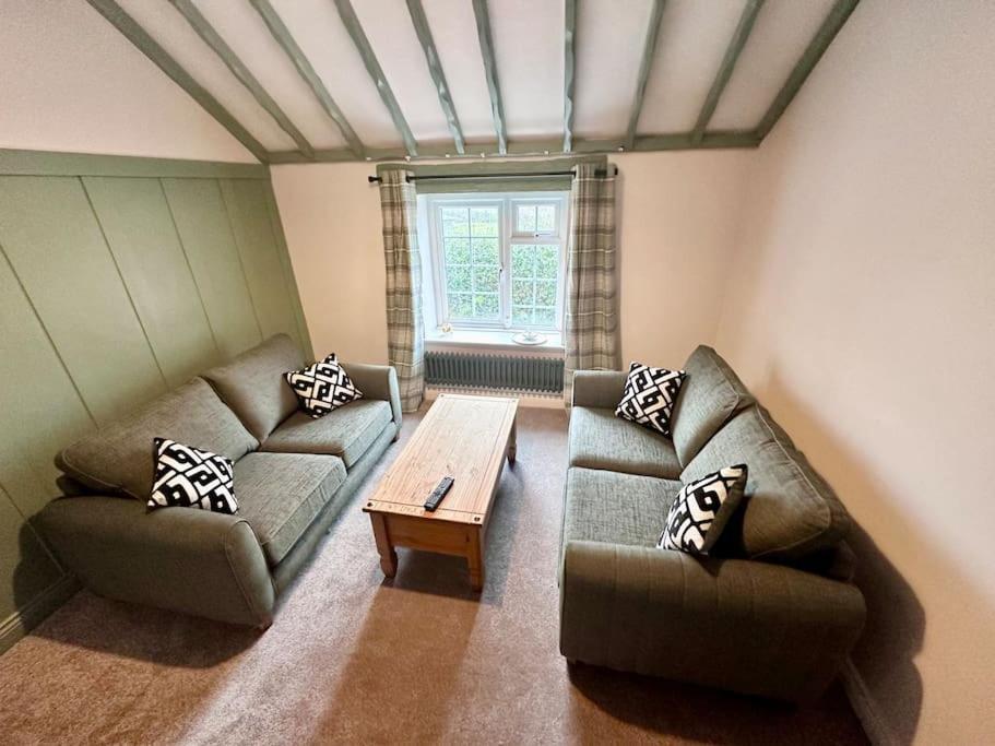 Luxury 3 Bed, 6 Person, Spacious Rural Apartment Cwmbran Eksteriør billede